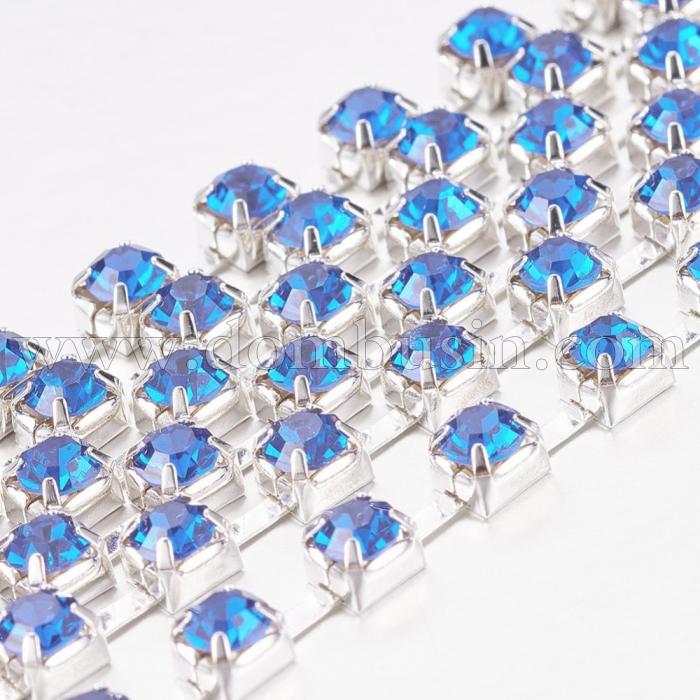 Стразовий Ланцюг Декоративний 2.6мм, Клас А, Колір металу: Срібло, Колір Страз: Лайт Сапфір, Ширина 2.6мм, близько 240шт / 1.1м, (УТ100017864)