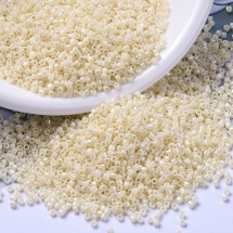 Бисер Японский MIYUKI Delica DB0157 11/0, Opaque Cream AB, 400шт/2г, (УТ100032427)