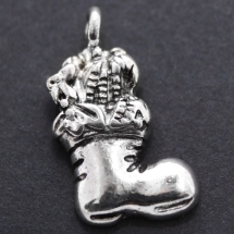 Кулон Носок, Металл, Цвет: Античное Серебро, Размер: 16.5х16х3мм, Отверстие 1мм, (УТ000005821)