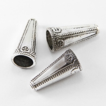 Конус Шапочки для Бусин, Металеві, Колір: Античне Срібло, Розмір: 26х12х2мм, Отвір 2 ~ 10мм, (УТ000005838)