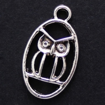 Кулон Сова, Металл, Цвет: Античное Серебро, Размер: 21х12х4мм, Отверстие 2мм, (УТ000006442)