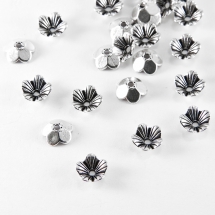 Шапочки для Бусин Металеві, Квітка, Колір: Античне Срібло, Розмір: 10х10х3мм, Отвір 1.5мм, (УТ000007701)