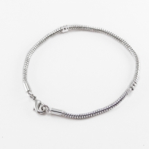 Основа под Браслет с Шармами, Латунь, с Застежкой Карабин, Цвет: Платина,  180х3мм, Длина Застежки 11мм, (УТ0001996)