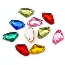 Пришивные Акриловые Стразы, 2 отверстия, Треугольные, Цвет: Микс, Размер: 11х7х2.5мм, Отв-тие 0.5мм, (УТ0005688)