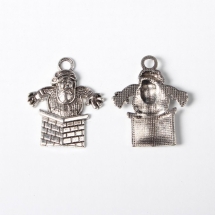 Кулон Дед Мороз, Металл, Цвет: Античное Серебро, Размер: 26х21.5х3мм, Отверстие 2.5мм, (УТ0019101)