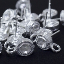 Основы для Пусет под Вставку, Металл, Цвет: Серебро, Размер: 15х7.5мм, Отв-тие 2.5мм, Штифт 1мм, пригоден под стразы 4мм, (УТ0019044)