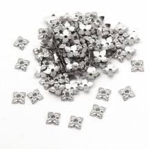 Шапочки для Бусин 4 пелюстки, Квітка, Метал, Тибетський Стиль, Колір: Платина, Розмір: 6х6х2мм, Отвір 1.5мм, (УТ0029184)