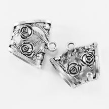 Бейл Филигранный, Бижутерный сплав, Цвет: Античное Серебро, Размер: 35~40x35~39x16~20мм, Размер внутри 13~14x25~26мм, Отв-тие 4~5мм, (УТ0029517)