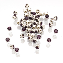 Пришивные Стеклянные Стразы Класс А, Цапы Латунь серебряного цвета, Квадратные, Цвет: Аметист, Размер: 3~3.2x3~3.2мм, Отв-тие до 1мм, (УТ100013804)