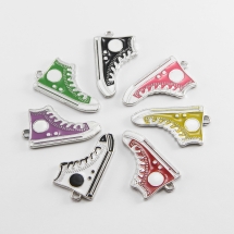 Кулон Кеды, Сплава, Эмалированный, Цвет: Микс, Размер: 30x17x2мм, Отверстие 1.5мм, (УТ100017980)