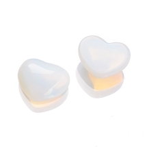 Кабошоны Синтетический Опалит Сердце, Белый, 15х18х6мм, (УТ100022387)
