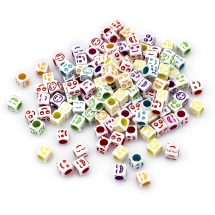 Бусины Акрил Крафт Стиль Кубики Цвет: Микс, Размер: 6х6х6мм, Отверстие 3.5мм, около 300шт/50г, (УТ100024838)