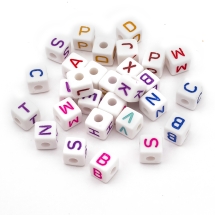 Бусины Акриловые Кубики, Цвет: Микс, Размер: 10х10х10мм, Отверстие 3мм, около 27шт/25г, (УТ100024839)