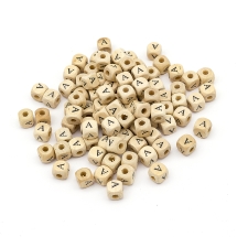 Намистини Дерев'яні, Буква "А", Кубики, Колір: Білий, Розмір: 10х10х10мм, Отвір 3.5мм, (УТ100025016)