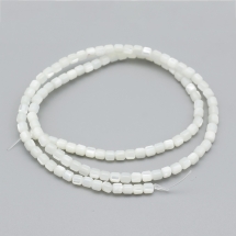 Намистини Натуральні з Раковини Молюска, Морський Перламутр Колонка, Білі, 3.5х3.5мм, Отвір 1мм, близько 109шт/37см/нитка, (УТ100027833)